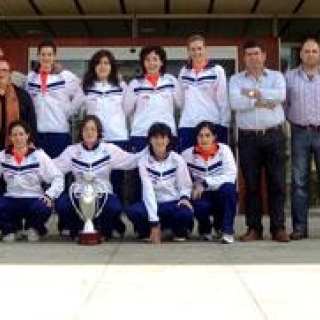 Burela rinde homenaje a las campeonas gallegas