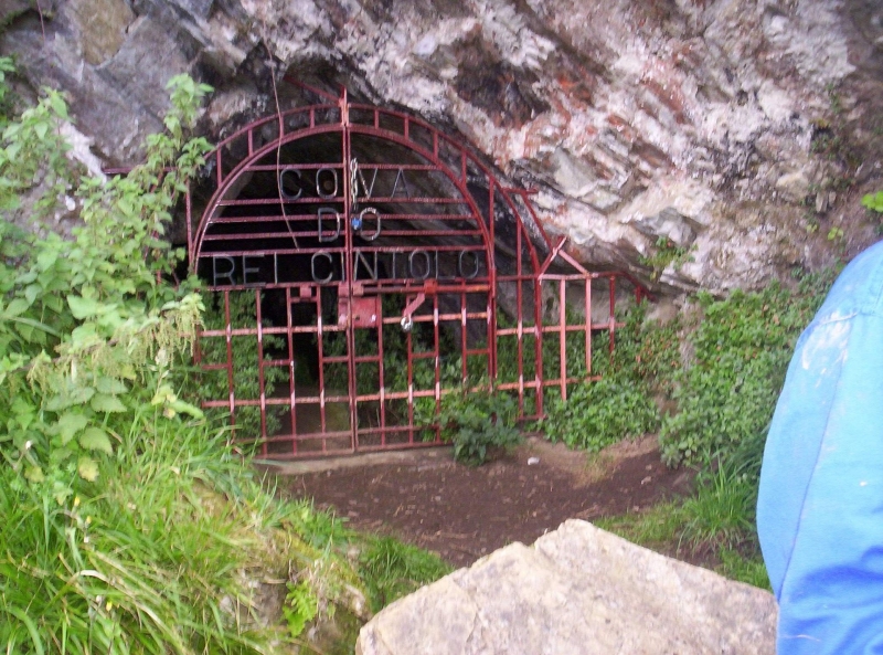 Cova do Rei Cintolo: Conoce la cueva más grande de Galicia