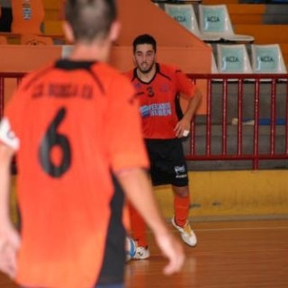 El Burela B logra la victoria (4-1) ante el Ribeira de Piquín