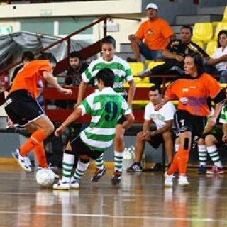 El Burela FS Femenino vence al Cidade das Burgas (2-1) en la primera cita de la pretemporada