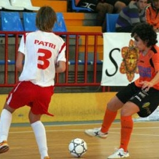 El equipo femenino da comienzo a la Liga con el viaje a Pamplona