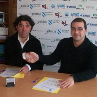 El IES Monte Castelo y el CD Burela FS reafirman el trabajo conjunto en la potenciación del deporte