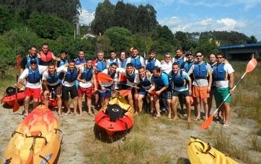 El río Masma reúne al Burela FS en una jornada de convivencia