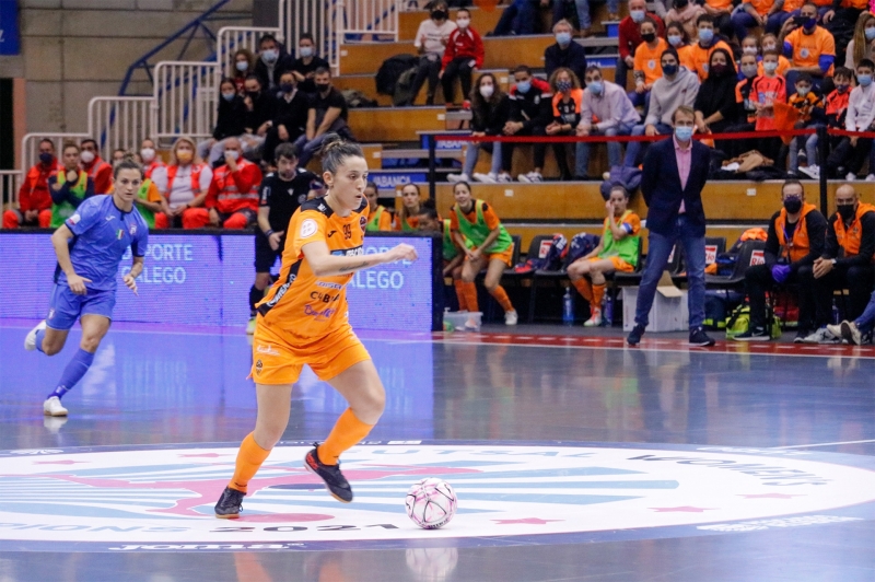 Emilly Marcondes continuará en CD Burela FS aportando más gol y calidad al equipo