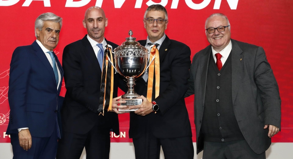 La RFEF homenajea la mejor temporada naranja