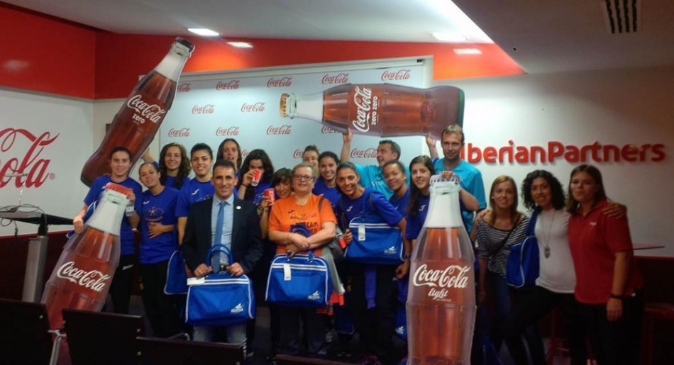 Las campeonas de Liga visitan Coca-Cola