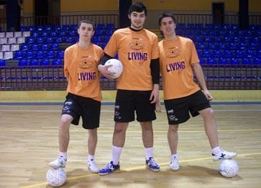 Madrid, primeiro rival de Antón, Juan e Manu coa camiseta galega