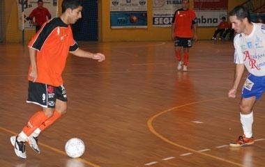 O Burela FS plantarase en Xixón co sexto xogador