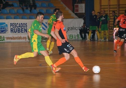 O Burela FS volve á liga coa visita do Colegios Arenas en tempos difíciles