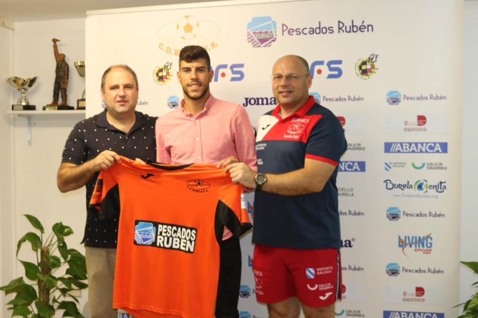 R. Vargas: 'O Pescados Rubén é un bo club para seguir medrando,por equipo e por traballo'