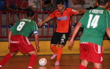 Segundo duelo co Santiago Futsal (Sábado 1, Tui)