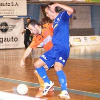 Tablas para el Burela FS ante el Azkar Lugo (4-4)