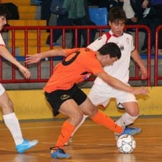 Una prometedora primera parte no le concede al Burela el billete para la final de la Copa Juvenil