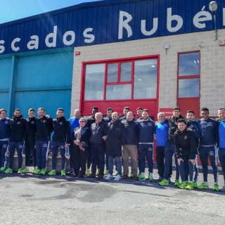 Visita del equipo de Juanma Marrube a Pescados Rubén