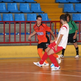 Vuelve el gol al Burela FS B para imponerse a O Carballiño (5-3)