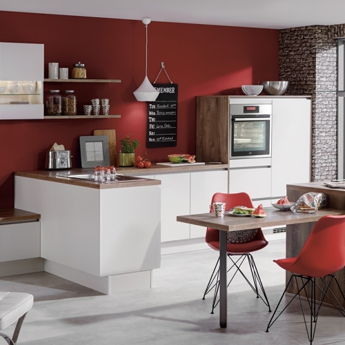 Cocinas abiertas al salón: maximiza tu espacio con diseño