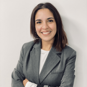 Stephanie Bolívar | Clínica Dental en Ferrol