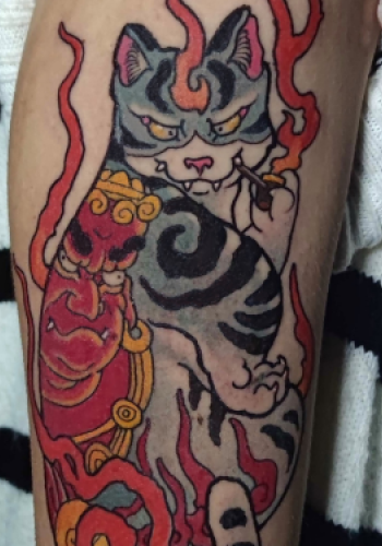 tatuaje gato neko momoncat fudomyo llamas irezumi japones color