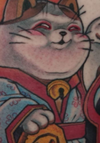 Tatuaje maneki neko sakuras japones irezumi color