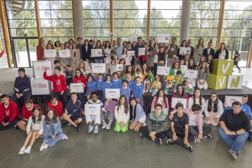 Voz Natura y Prensa-Escuela premian a los pequeños ecologistas y periodistas de Galicia